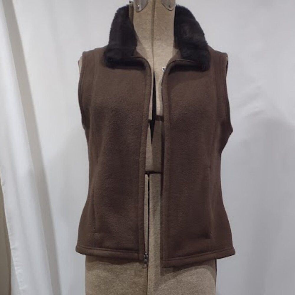 L L BEAN BROWN FLEECE VEST FAUX FUR COLLAR 2 ZIP POCKETS UNLINED 3 SEASON MEDREG